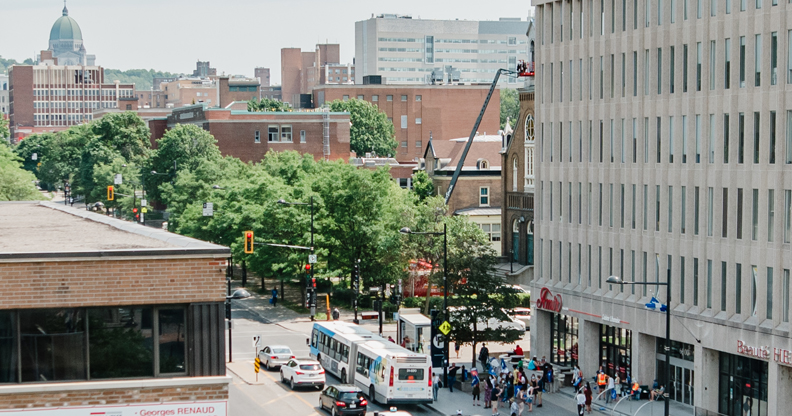 Photo d'une rue de Côte-des-neiges